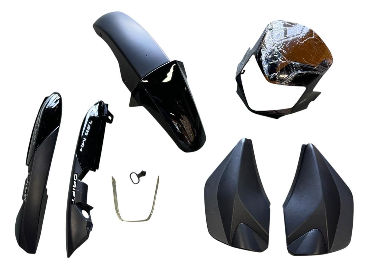 MONDİAL DRİFT 125  KAPORTA SETİ SİYAH İTHAL