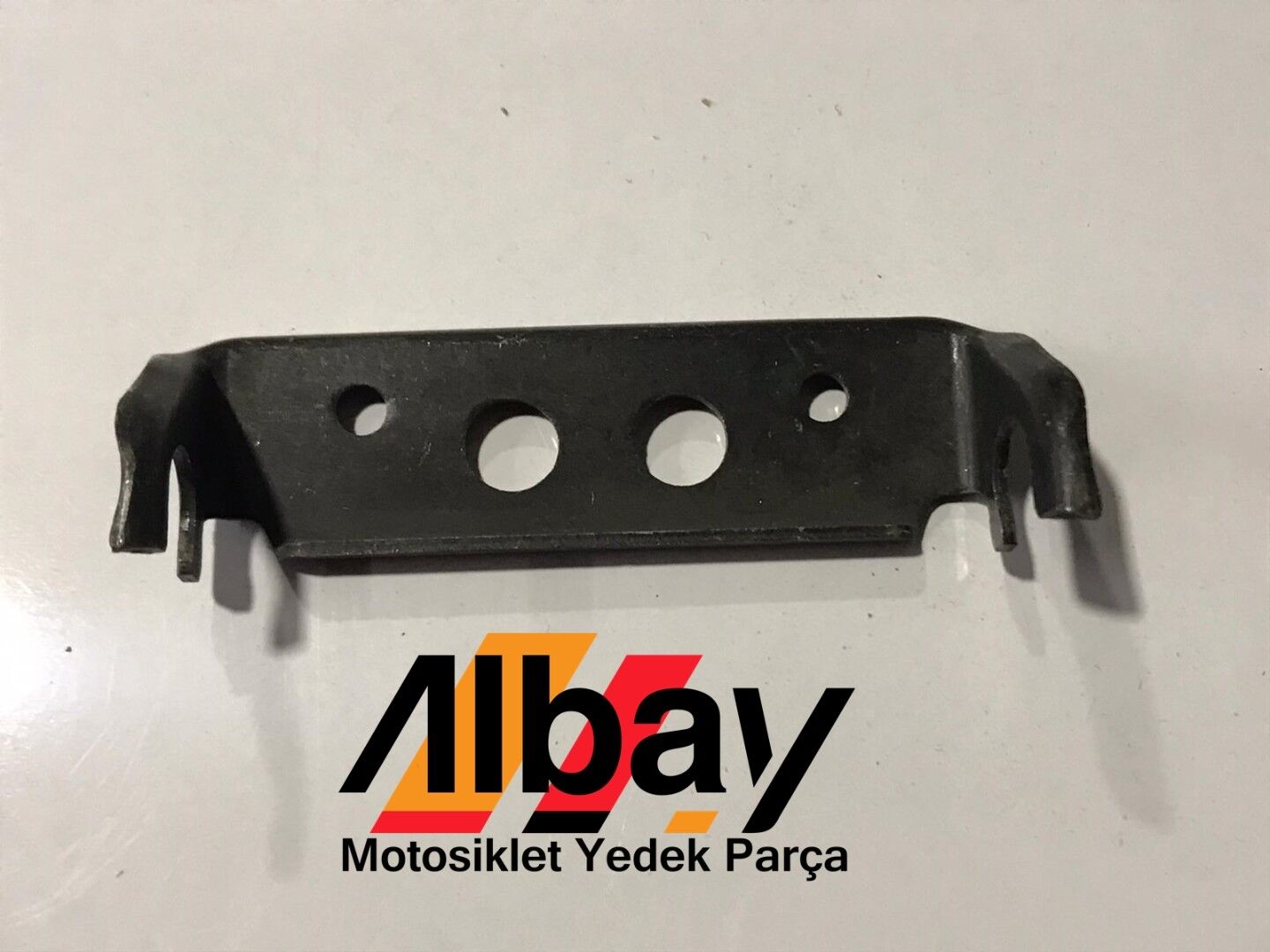 HONDA TİTAN DELUXE FAR SİPERLİĞİ ALT BAĞLANTI 2002