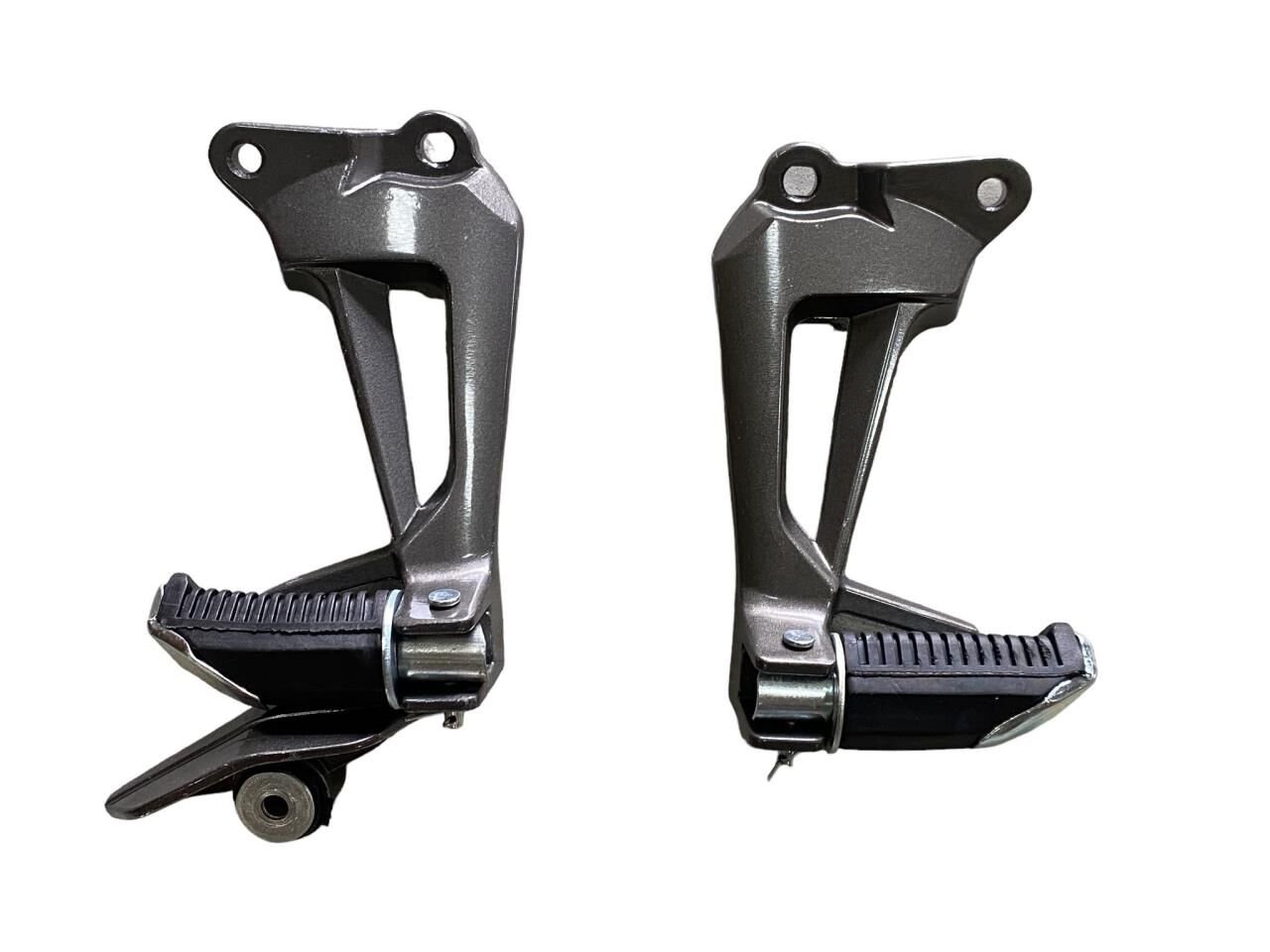 YAMAHA CRYPTON C8 ARKA BASAMAK VE BRAKET TAKIM 2010-2015