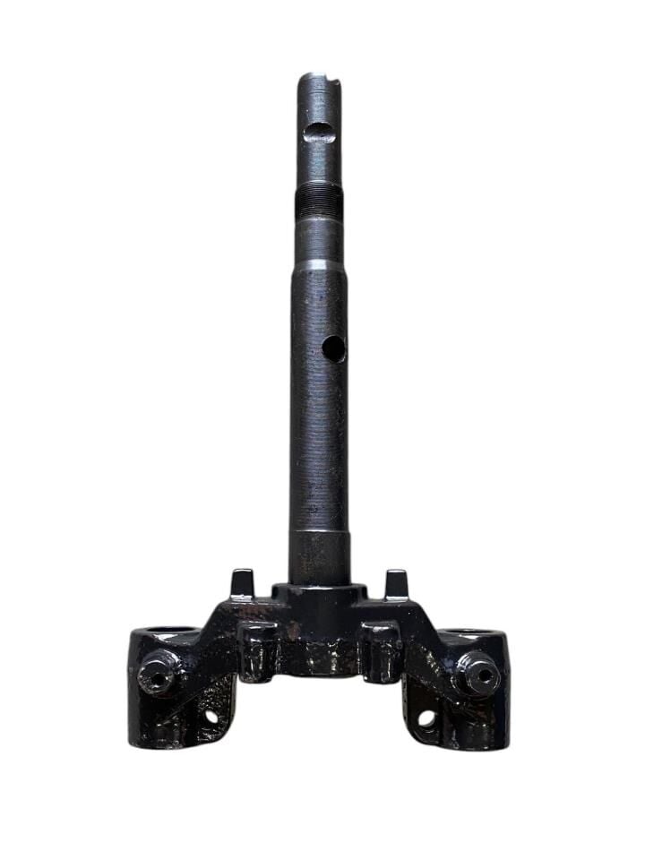 YAMAHA CRYPTON C8 ALT PLATİN MESNET ORJİNAL 2010-2014