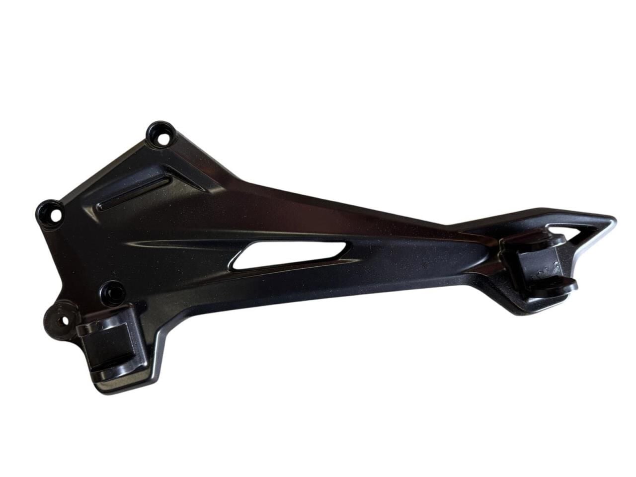 BAJAJ DOMİNAR 250 ARKA BASAMAK BRAKET SOL ORJİNAL