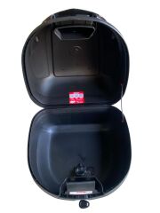 GİVİ E300N MOTOSİKLET ARKA ÇANTA BEYAZ Reflektörlü 30 Litre