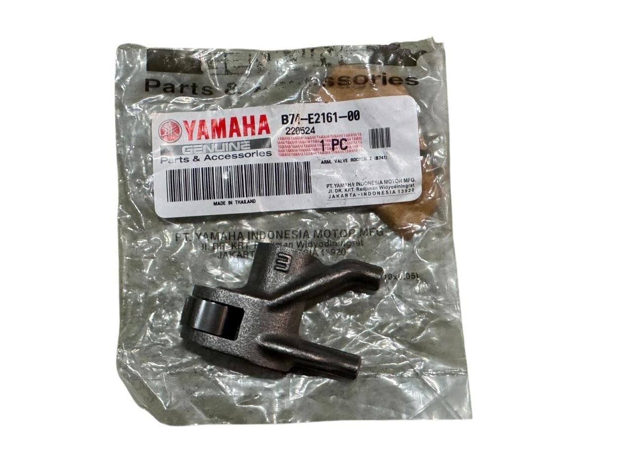 YAMAHA XMAX 250-300 PİYANO EGSOZ ORJİNAL 2018-2022