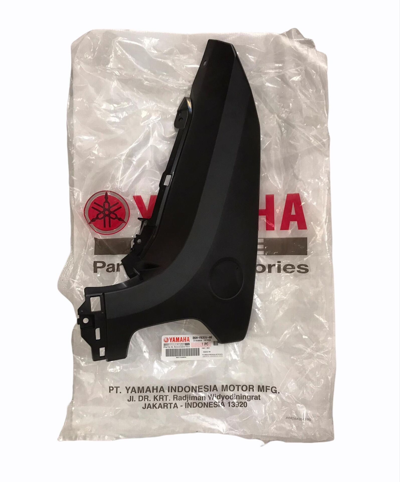 YAMAHA NMAX 125-155 SİNYAL GRENAJI SAĞ SİYAH ORJİNAL 2021