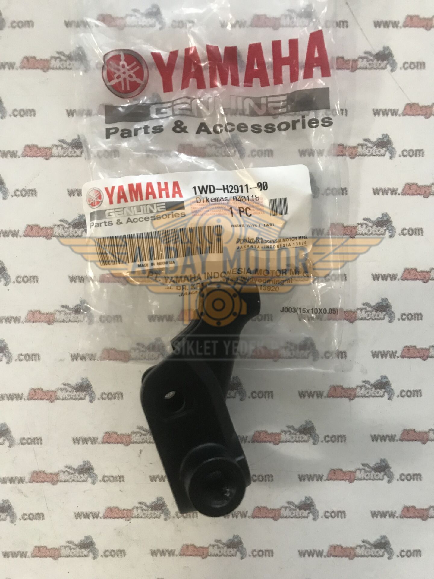 YAMAHA YZF R25-MT 25 DEBRİYAJ MANET TUTUCU ORJİNAL 2015-2018
