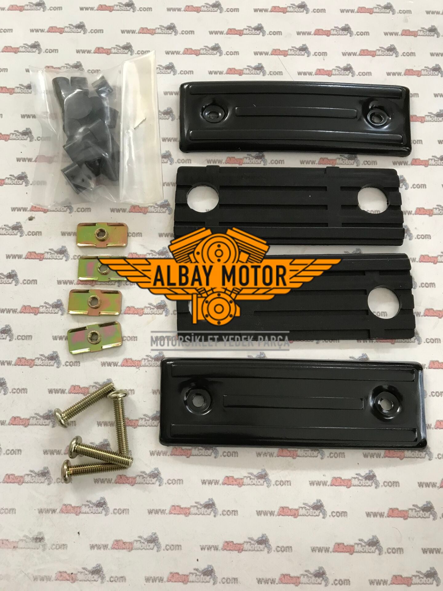 YAMAHA RX 135 Z SİLİNDİR KAPAK DEKOR KAPAKLARI