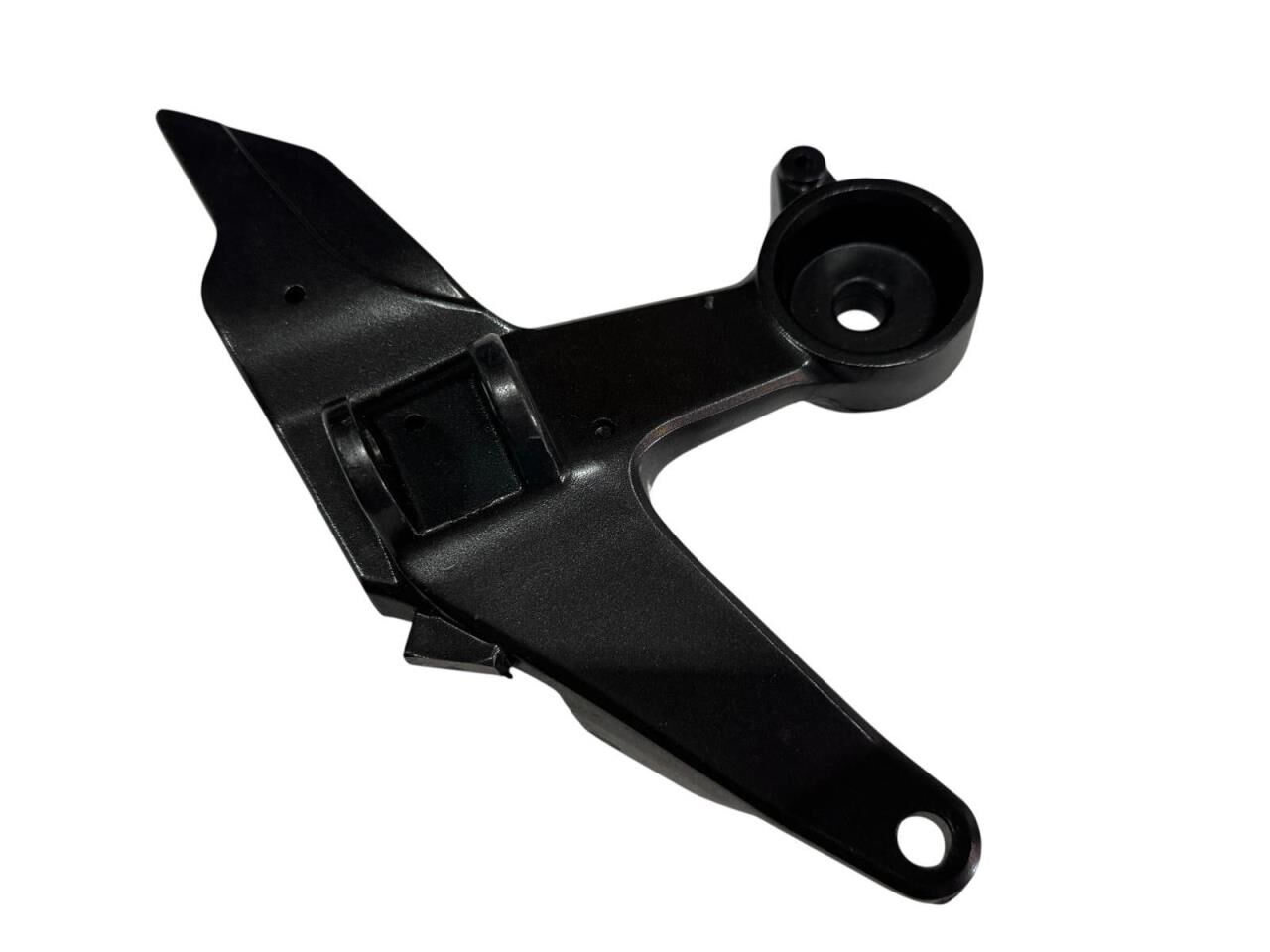 TVS RAİDER 125 SÜRÜCÜ BASAMAK BRAKET SAĞ ORJİNAL