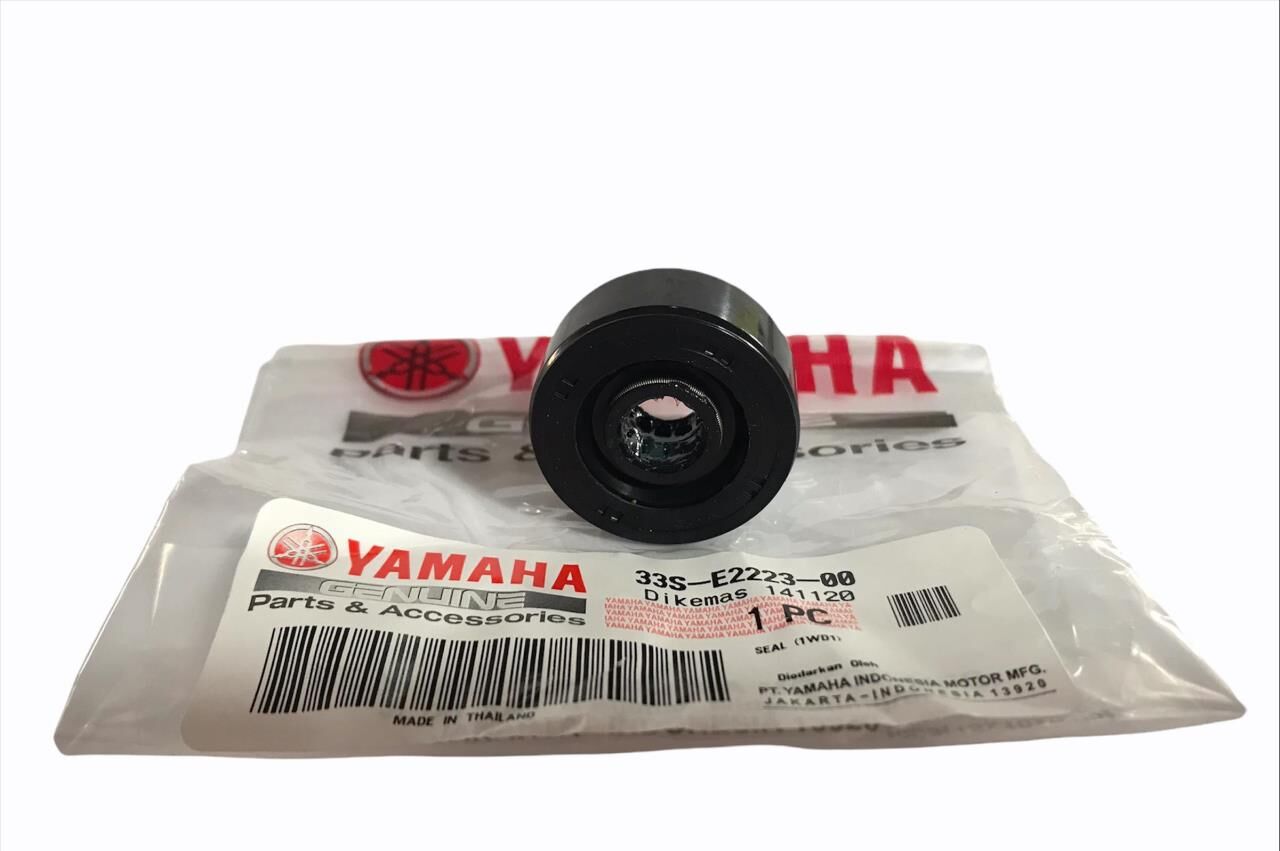 YAMAHA YZF R25-MT25 DEVİRDAİM SU POMPA KEÇESİ ORJİNAL 2015-2020