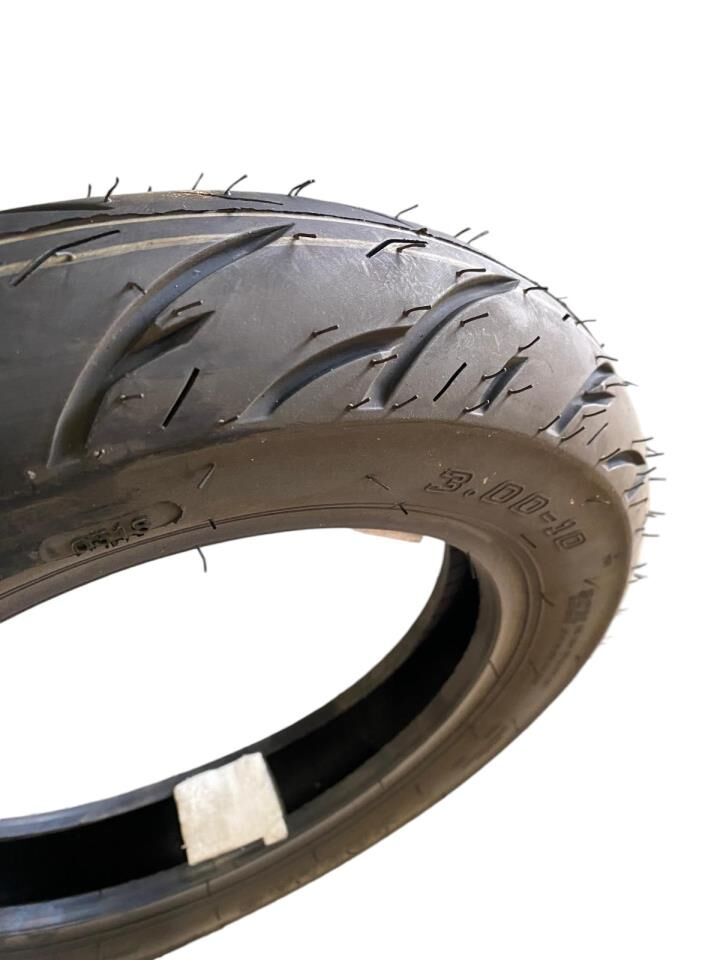 300*10 DIŞ LASTİK ANLAŞ TOURNEE TUBELESS