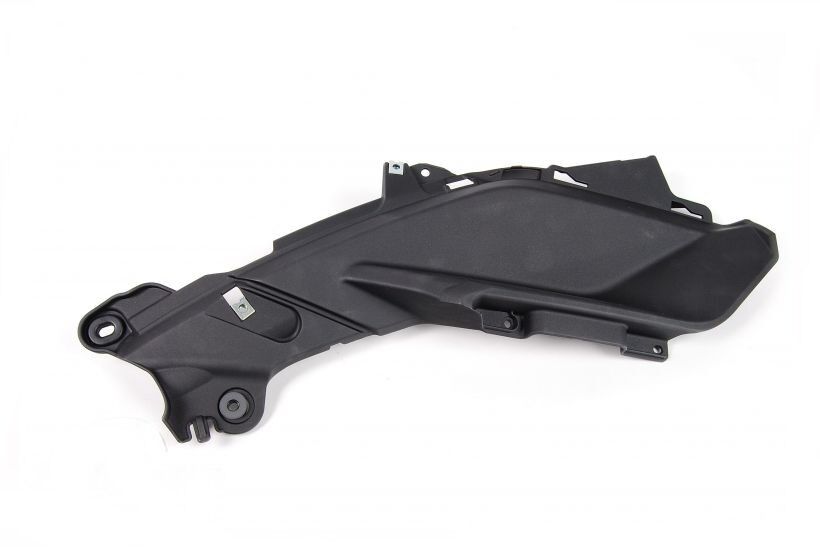 YAMAHA YZF R25 İÇ KAPAK SAĞ MAT SİYAH KAPAK 8 ORJİNAL