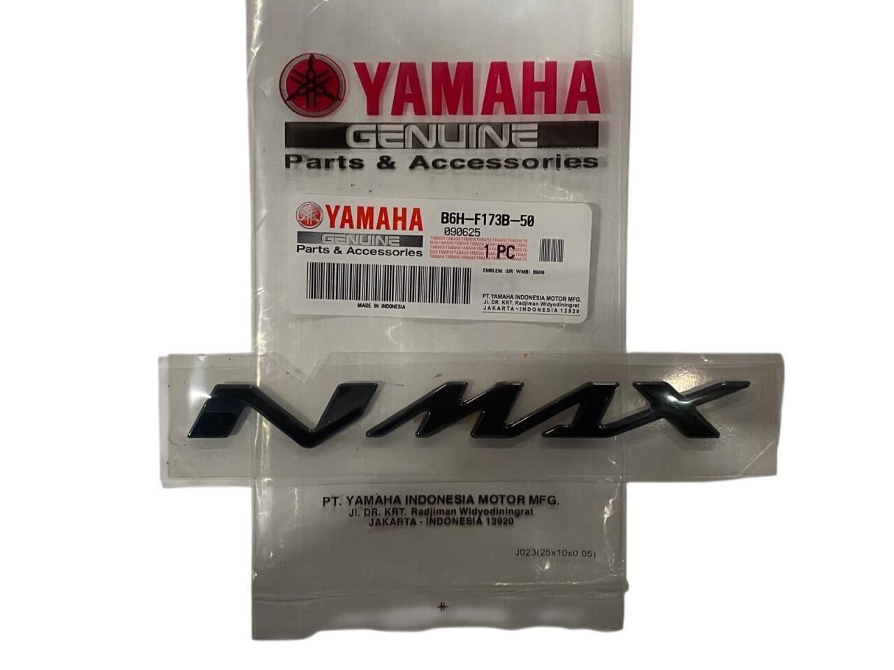 YAMAHA NMAX 125-155 SELE ALTI GRENAJ 3D AMBLEM SİYAH ORJİNAL 2021-2024