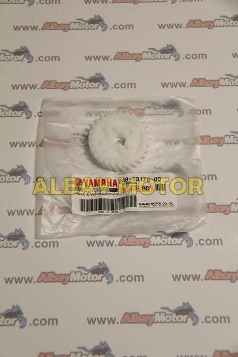 YAMAHA RX 135 KİNG YAĞ POMPA DİŞLİSİ ORJİNAL