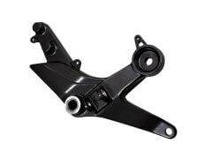 TVS APACHE RTR 200 SÜRÜCÜ ÖN BASAMAK BRAKET SAĞ ORJİNAL