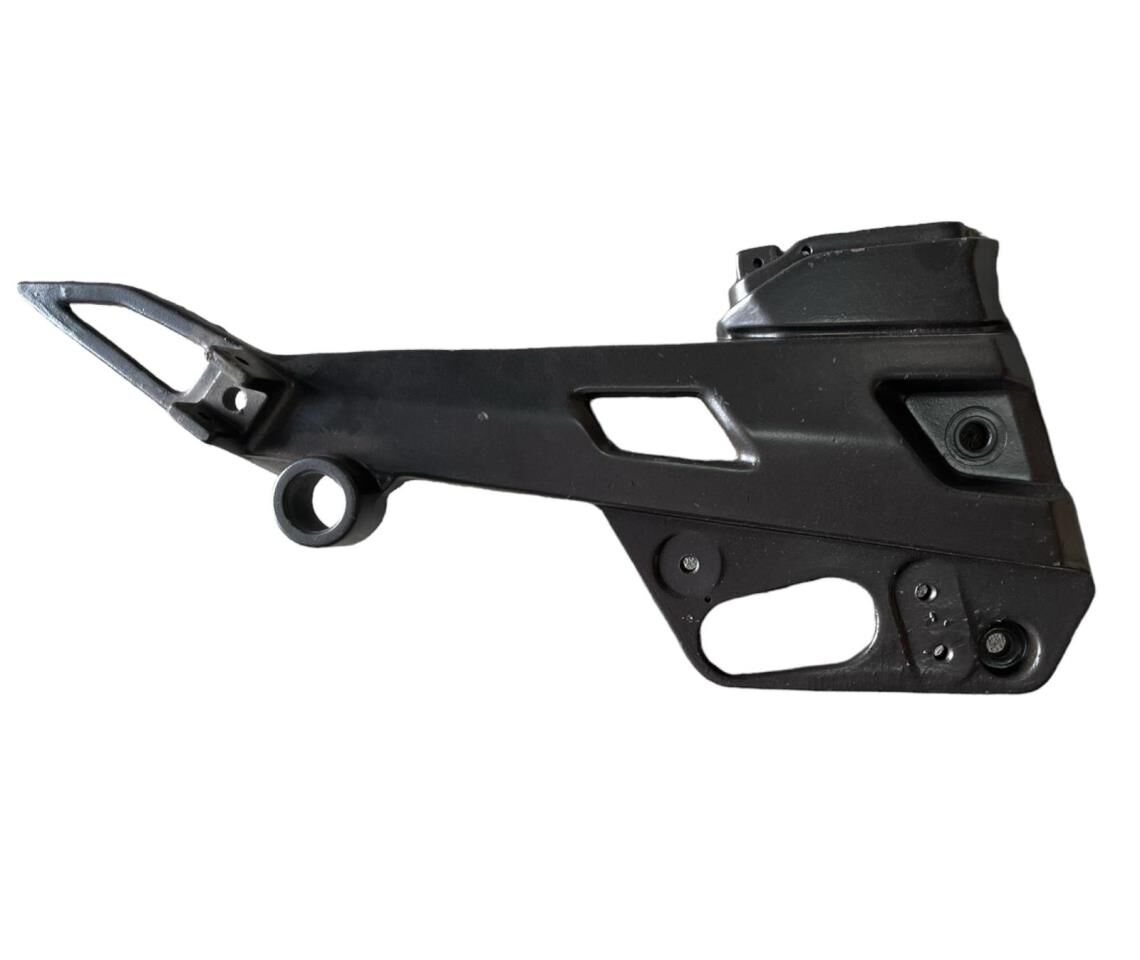 TVS APACHE RTR ARKA BASAMAK BRAKETİ SAĞ ORJİNAL