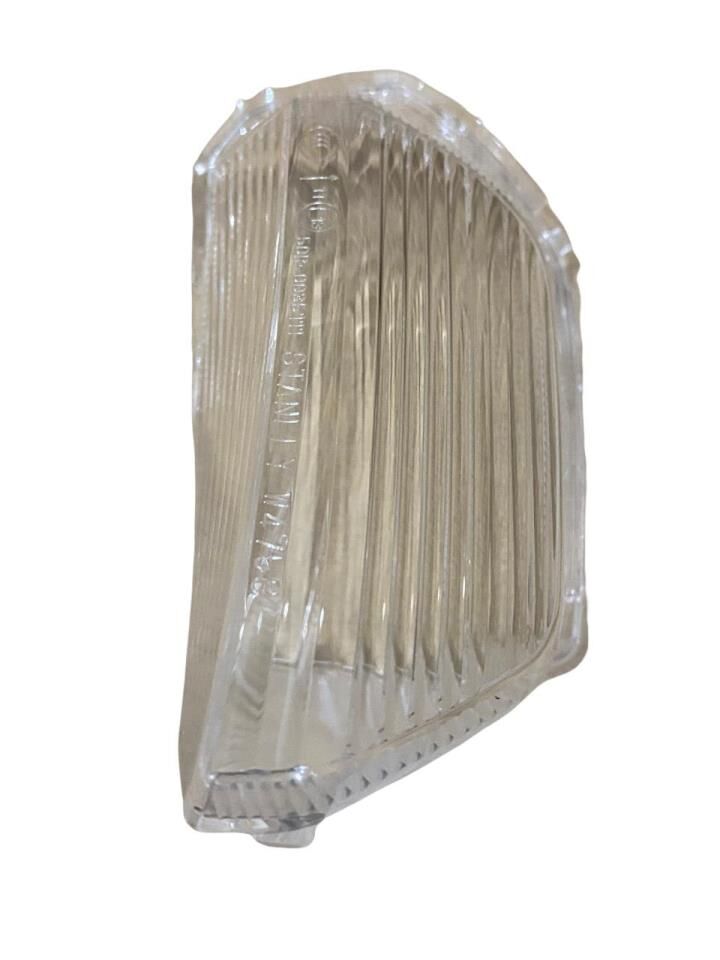 YAMAHA NMAX 125-155 SAĞ ÖN SİNYAL CAMI ORJİNAL 2021