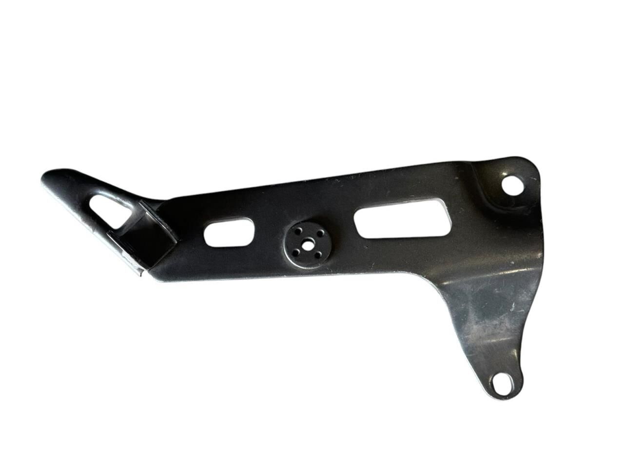 YAMAHA CRYPTON ARKA BASAMAK SAĞ BRAKET 1998-2004