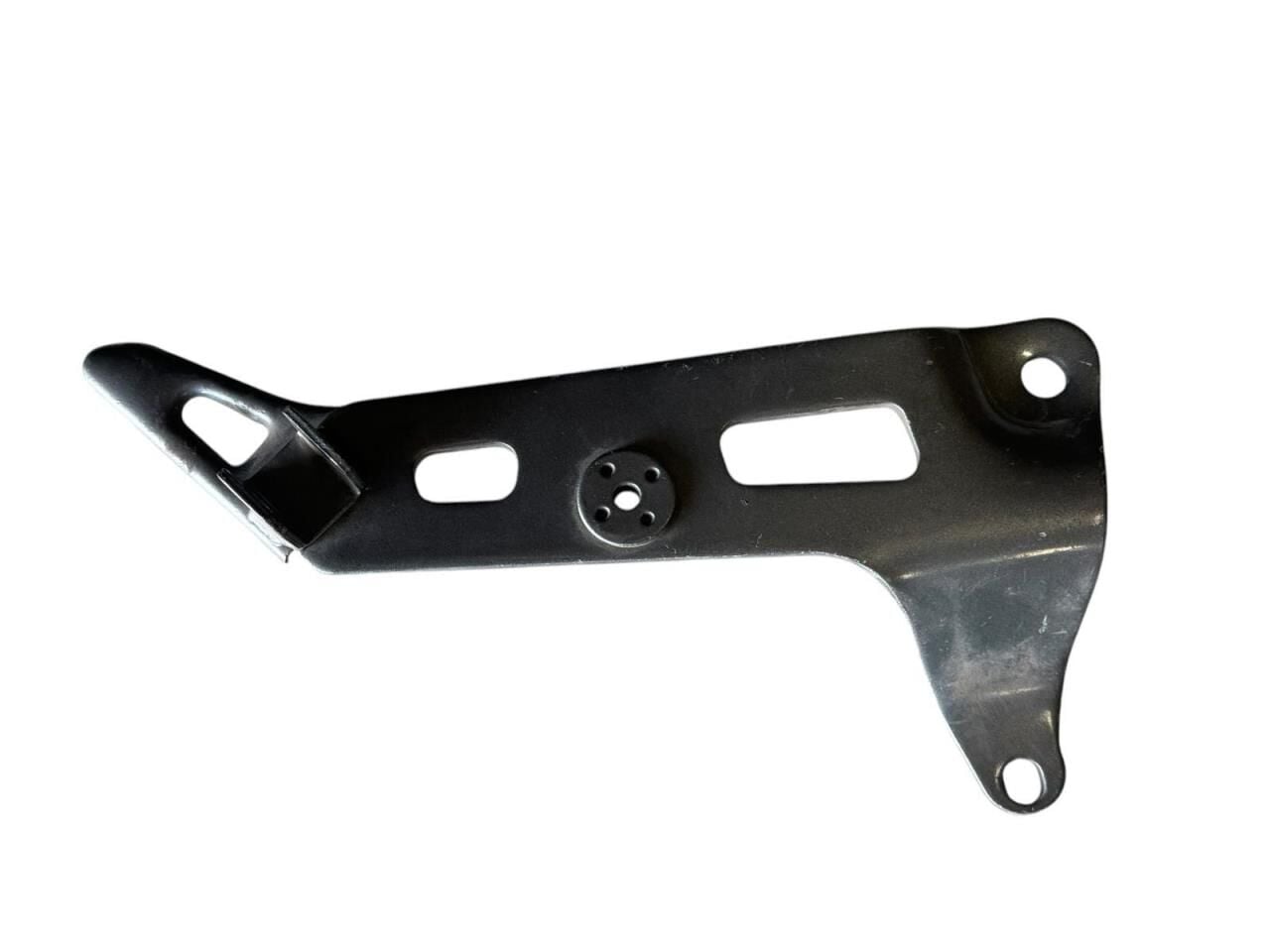 YAMAHA CRYPTON ARKA BASAMAK SAĞ BRAKET 1998-2004