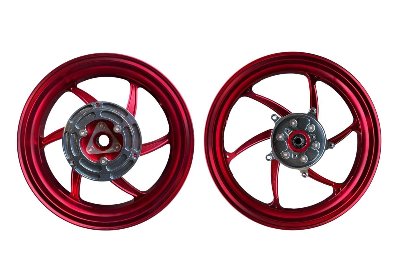 YAMAHA XMAX 250-300 CNC MODİFİYE JANT KIRMIZI SET MODEL 1 2018-2022