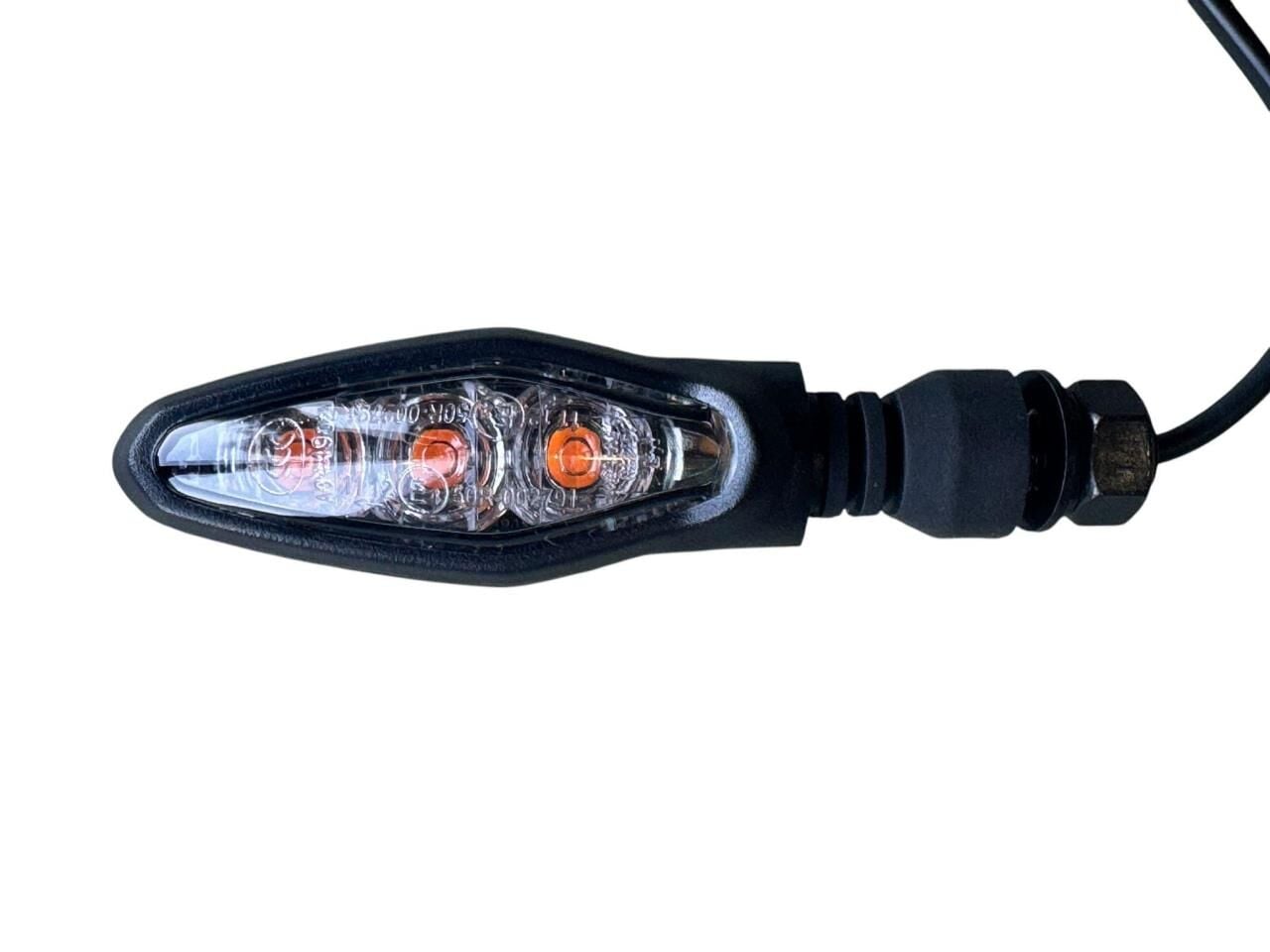 CF MOTO NK 250 SAĞ ÖN SİNYAL KOMPLE ORJİNAL E5