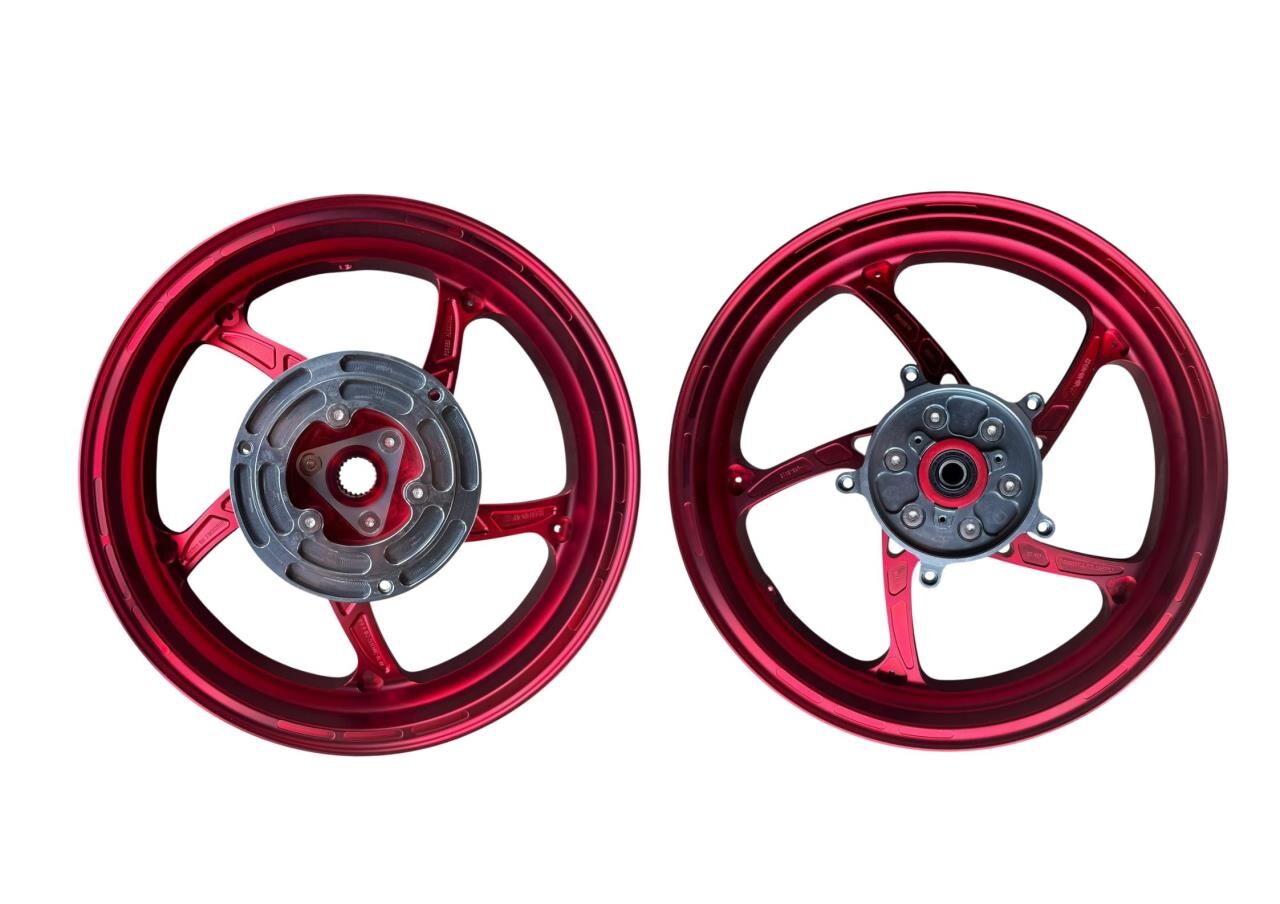 YAMAHA XMAX 250-300 CNC MODİFİYE JANT KIRMIZI SET MODEL 3  2018-2022