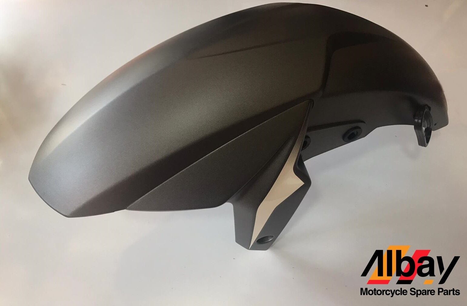 BAJAJ PULSAR NS 200 ÖN ÇAMURLUK ORJİNAL FÜME-BEYAZ STİCKER